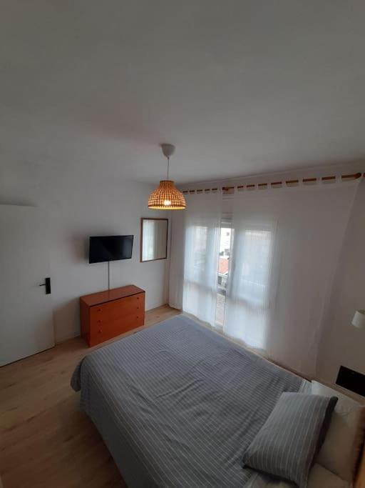 Precioso Apartamento En L'오스피탈레트 데 린판트 외부 사진